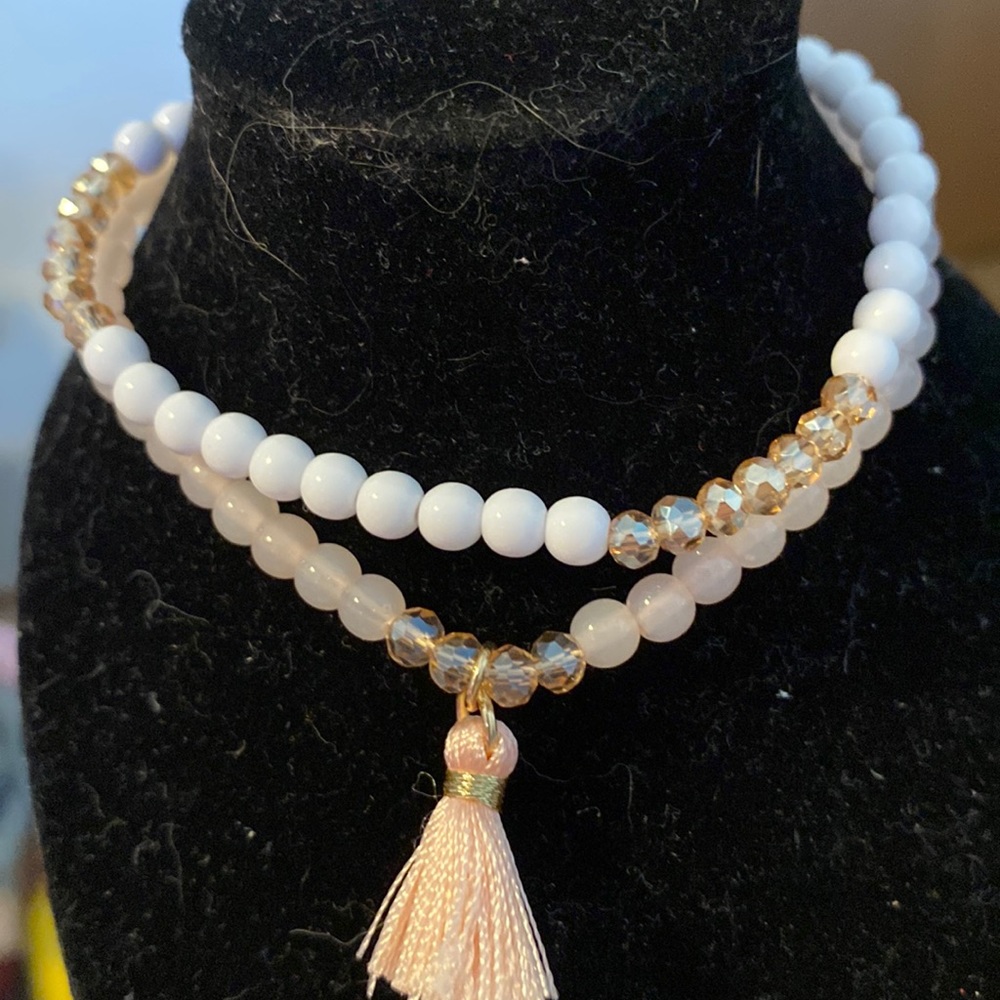 I stretch tassel bracelet/anklet